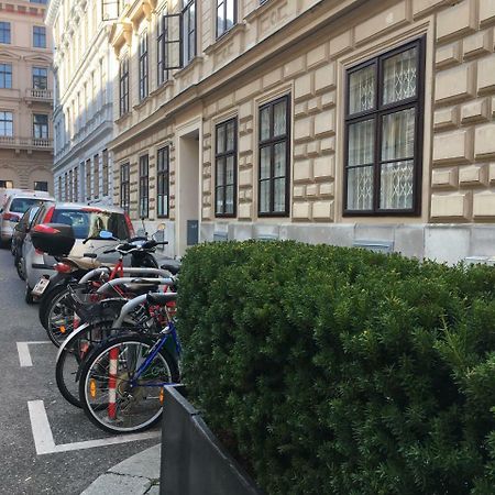 Heart Of Vienna Harmoniegasse Apartment Exterior photo